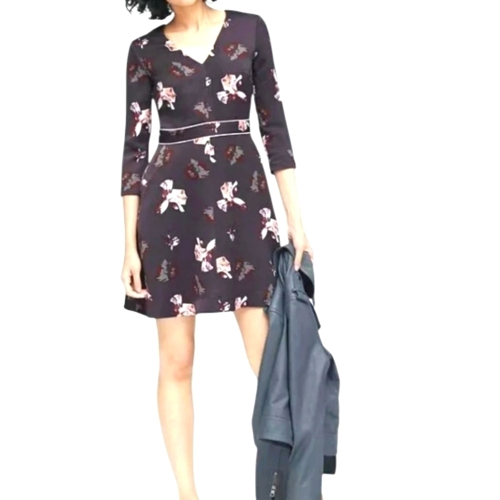 Banana Republic Gray Floral Soft V-neck Banded Waist Fit Flare Dress Size2 tall